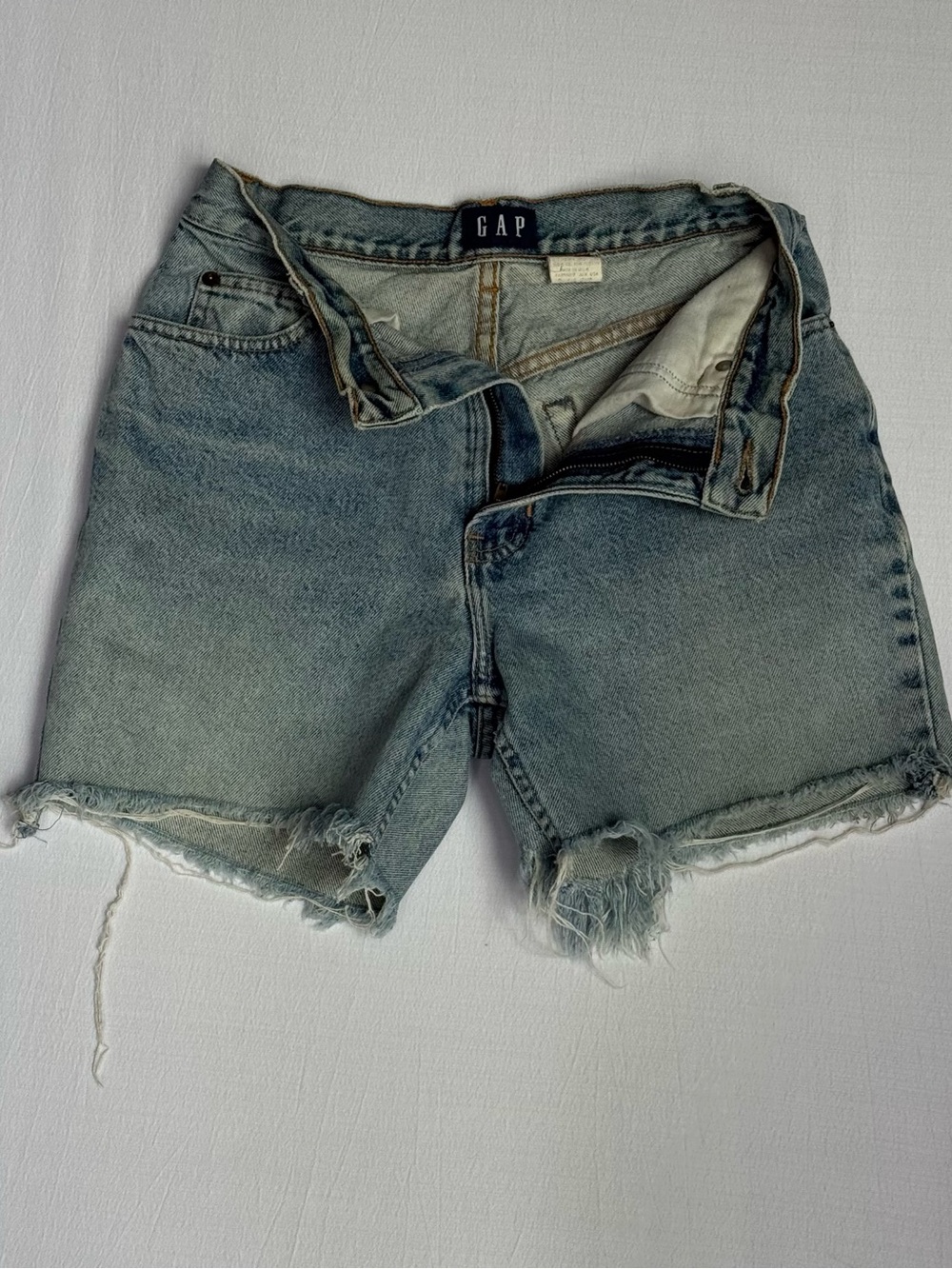 Vintage Gap Raw Hem Jean Shorts Size 6 Made in USA
